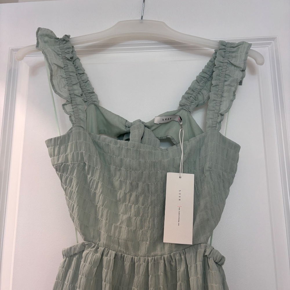 NWT Lush Dreamiest Darling Mint Smocked Tie-Back Tiered Midi Dress - Picture 8 of 12
